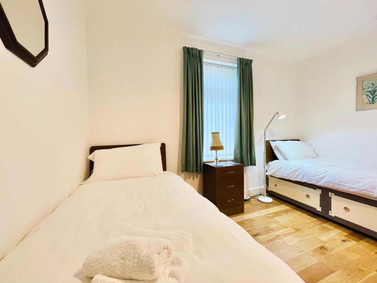 Millerston House Villa Glasgow Dış mekan fotoğraf